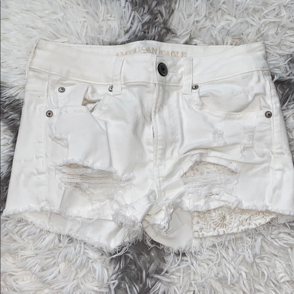 AE white denim embroidered pocket denim short